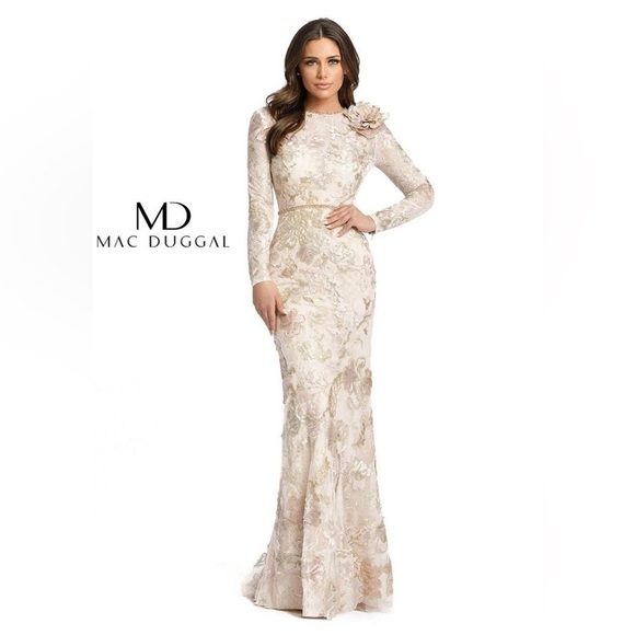 Nwt Mac Duggal Floral Embroidered Lace Trumpet Gown in Blush - Picture 1 of 16